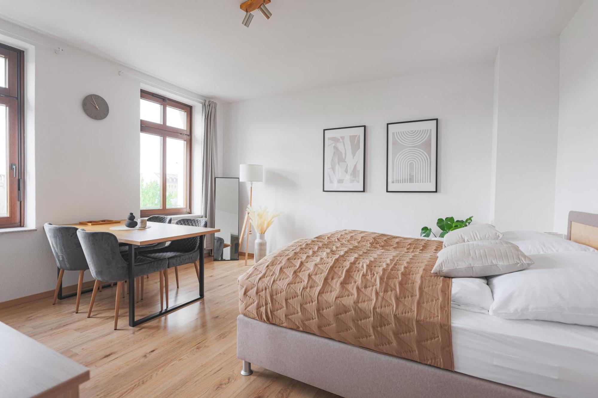 Prime - 2 Zimmer Wohnung Direkt Am Fluss Leipzig Bagian luar foto