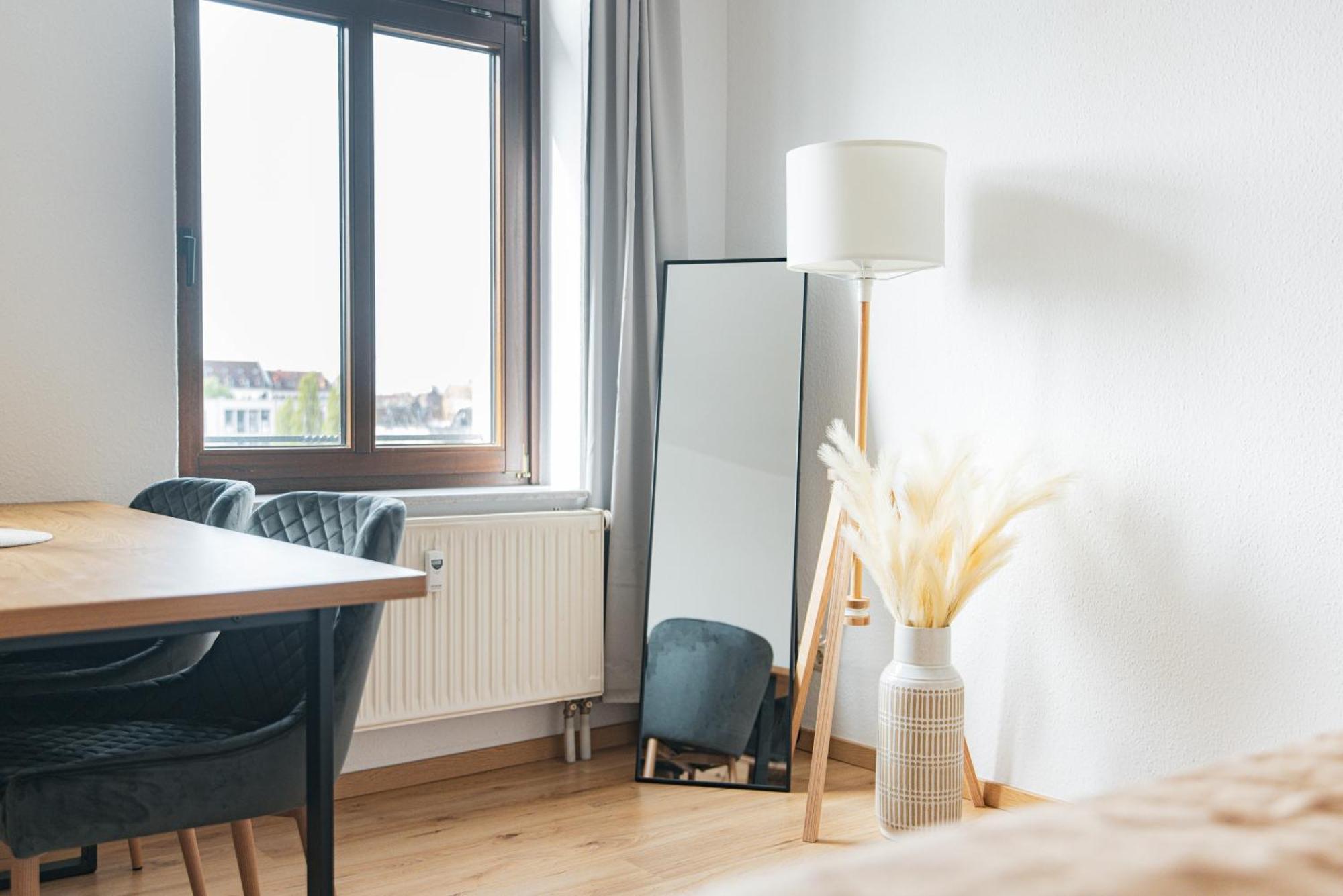 Prime - 2 Zimmer Wohnung Direkt Am Fluss Leipzig Bagian luar foto